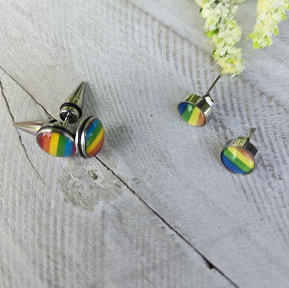 3 Pairs of Stud Earrings, Rainbow Earrings, LGBT Earrings - Picture 4 of 5